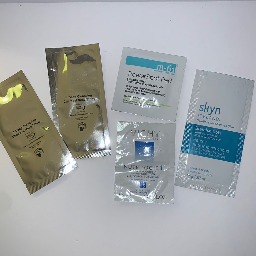 Acne Blemish Skincare Sample Set